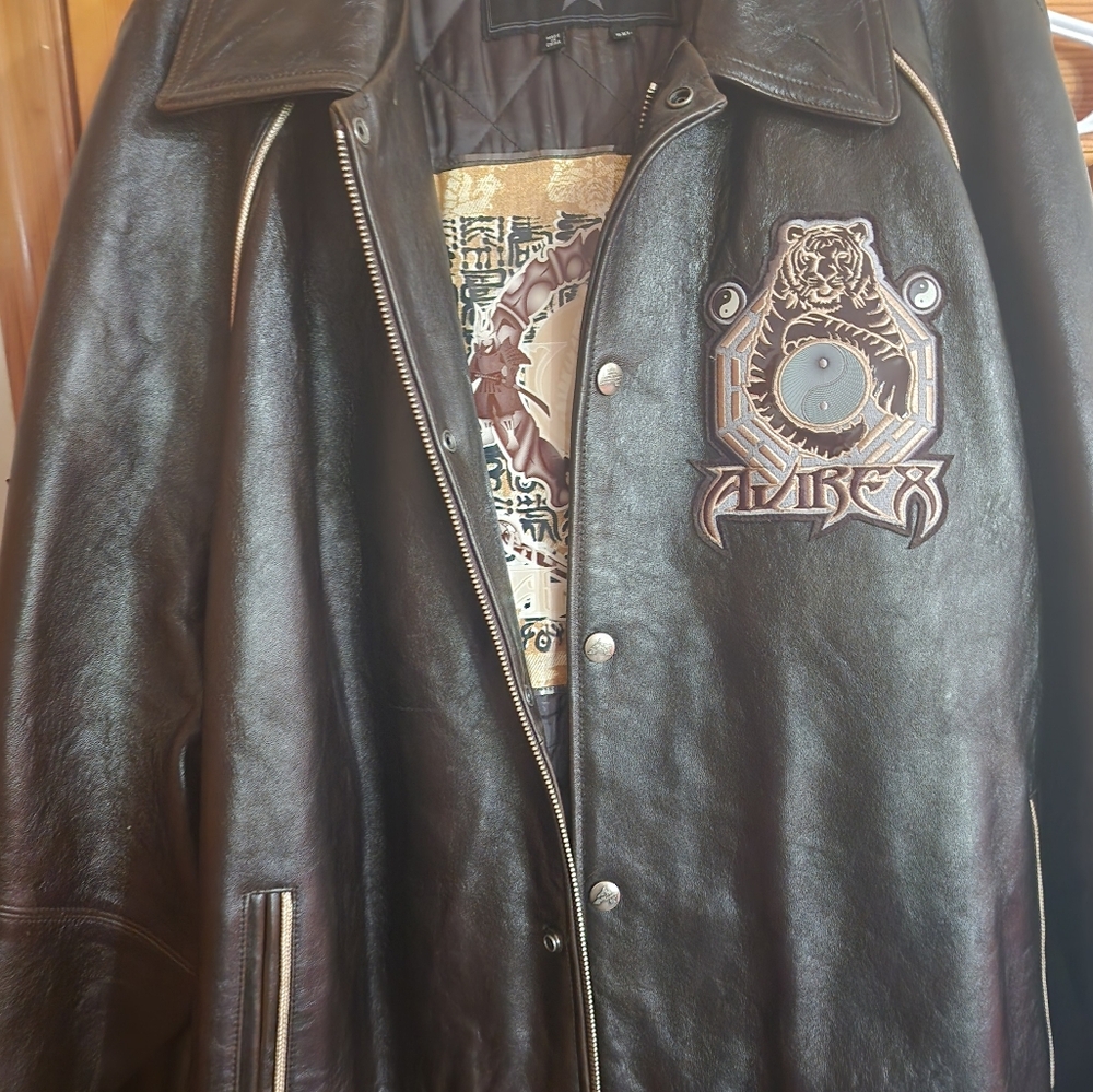 Vintage Avirex brown leather jacket 5XL